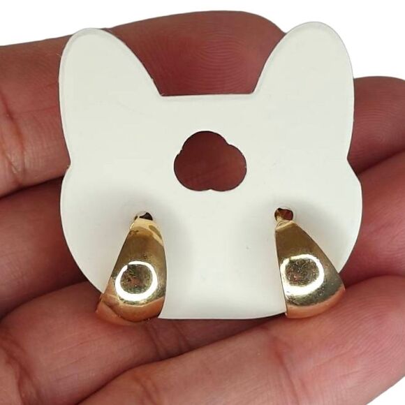 Small Gold Modest Hoop earrings - Picture 1 of 2